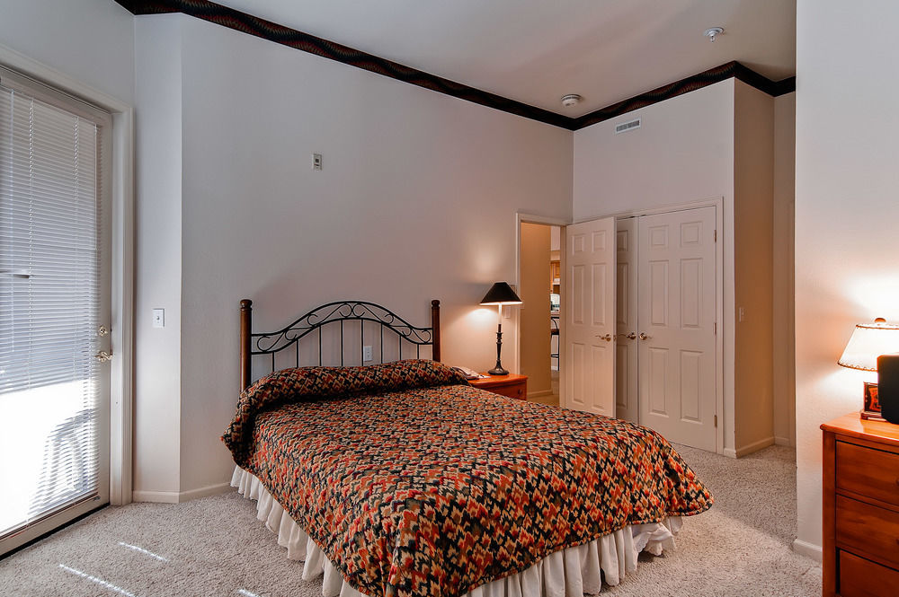 Meadows At Eagleridge Condos By Steamboat Resorts สตีมโบทสปริงส์ ภายนอก รูปภาพ